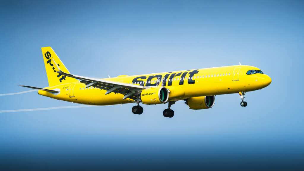 avion amarillo Spirit