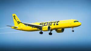 avion amarillo Spirit
